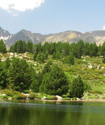 Pyrenees Orientales lake
